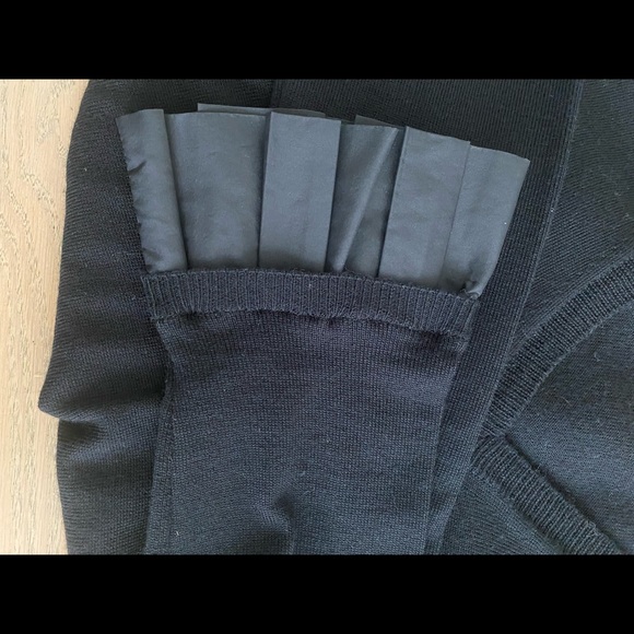 BURBERRY V-neck Knit Sweater - Picture 8 of 10